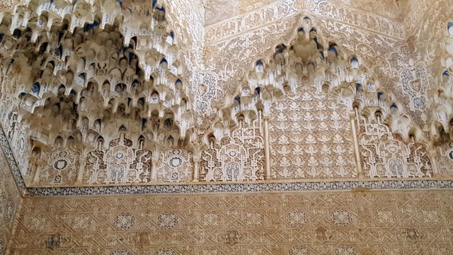 678 granada abencerrajen-saal